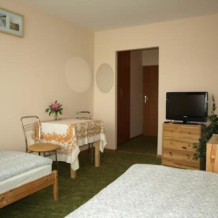 Hotel Mark Marki  Esterno foto
