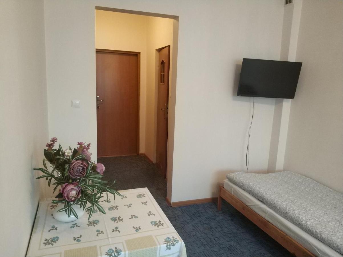 Hotel Mark Marki  Esterno foto